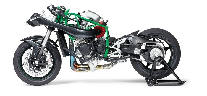 Tamiya Kawasaki Ninja H2R Modellino di Moto Kit di Montaggio 1:12 - Dettagliato con Istruzioni