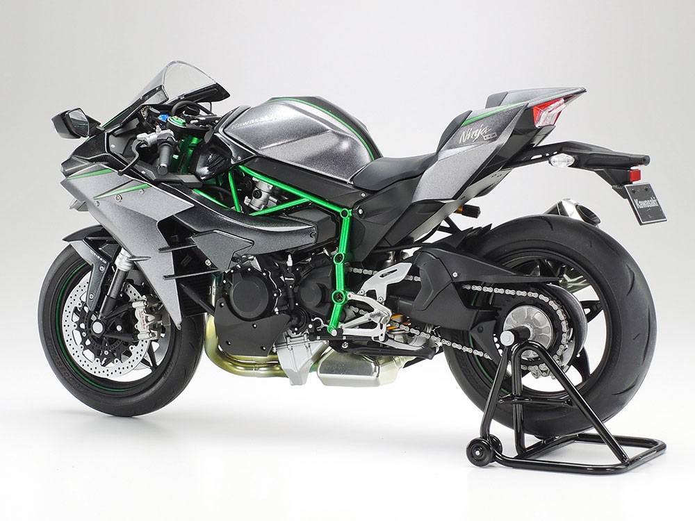 Tamiya Kawasaki Ninja H2 Carbon Modellino di Moto Kit di Montaggio in Plastica Scala 1:12
