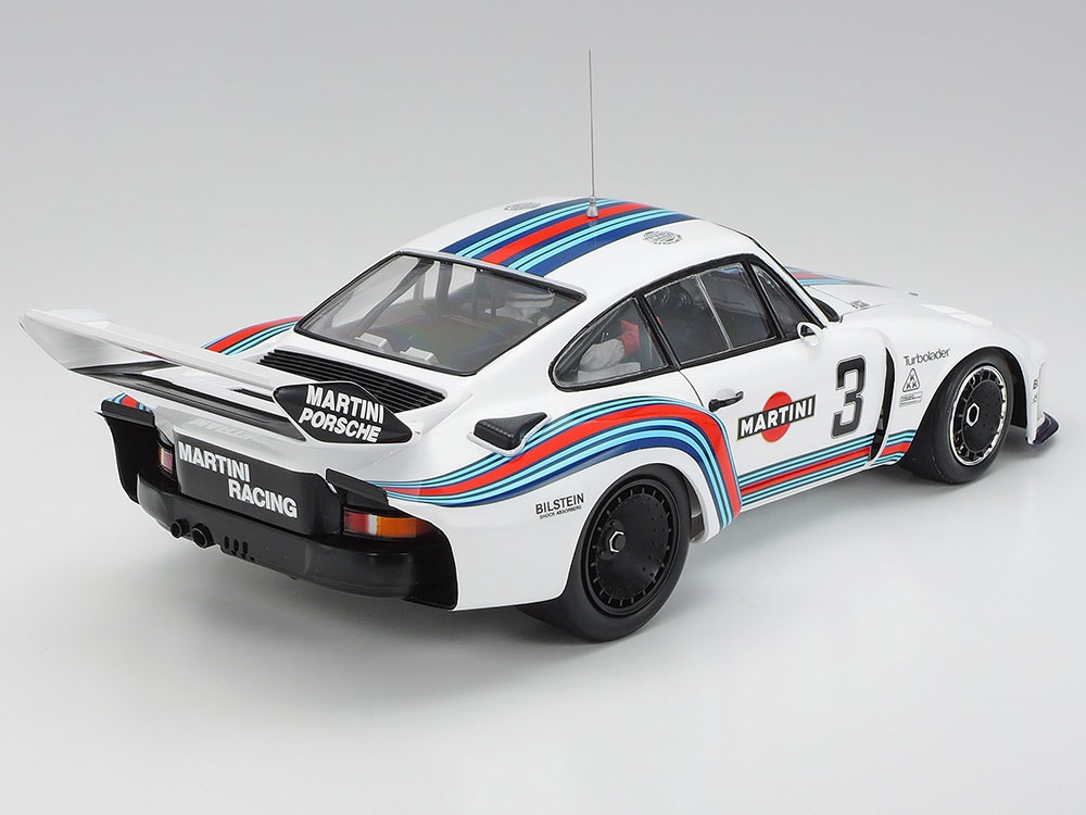 Tamiya Porsche 935 Martini Kit di montaggio in plastica 1:20 TAM20070 - Modellismo e Hobby
