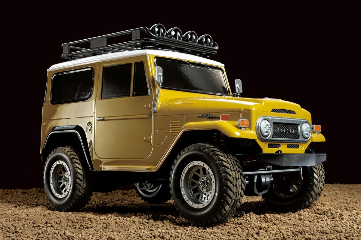 Tamiya 58715 1:10 RC Toyota Land Cruiser 40 CC-02 - Modellino radiocomandato, kit di montaggio per hobby e fai da te