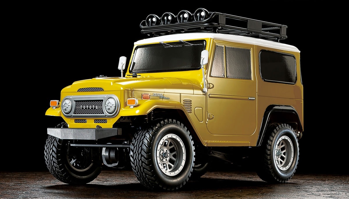 Tamiya 58715 1:10 RC Toyota Land Cruiser 40 CC-02 - Modellino radiocomandato, kit di montaggio per hobby e fai da te