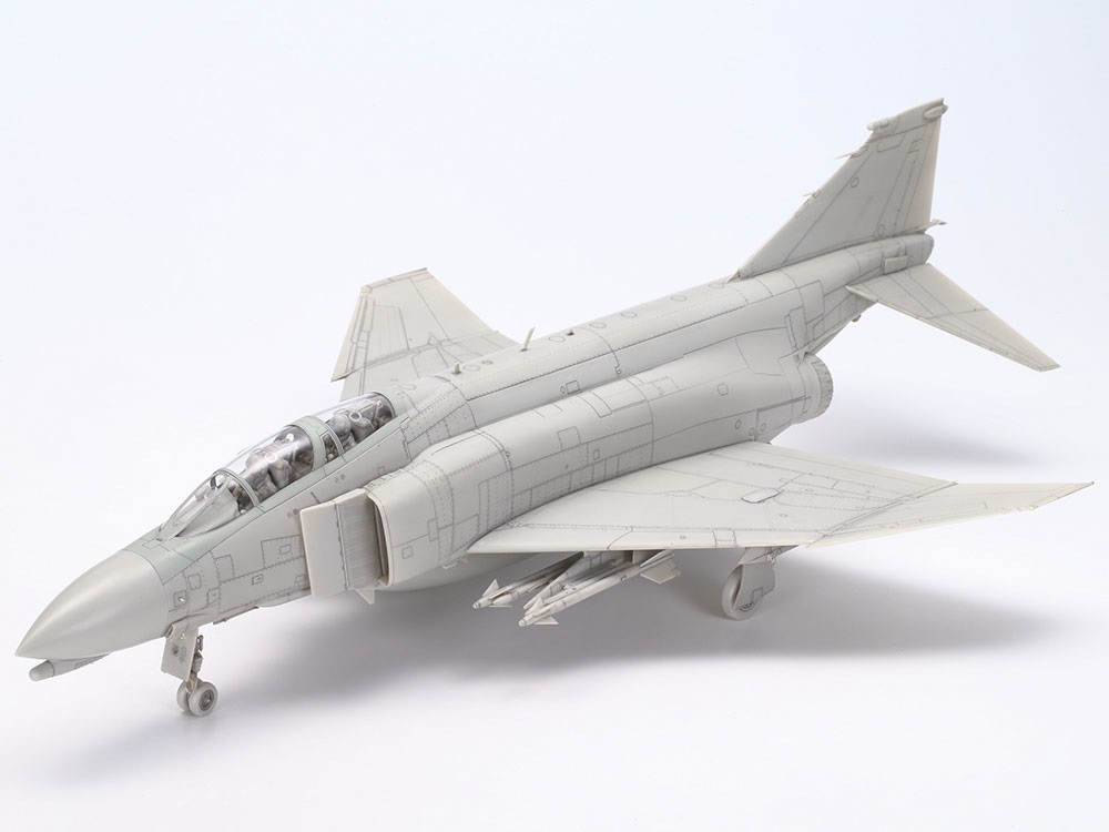 Tamiya McDonnell Douglas F-4B Phantom II Modellino in Plastica 1:48 - Riproduzione Fedele all'Originale per Hobby e Fai da Te