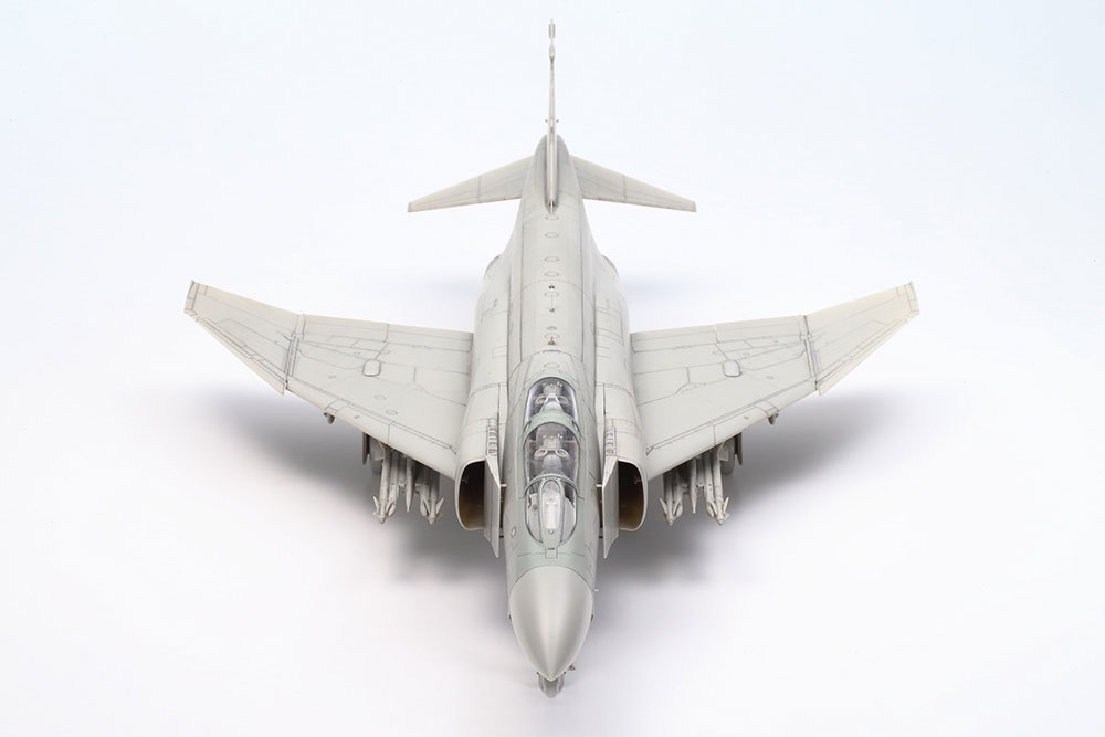 Tamiya McDonnell Douglas F-4B Phantom II Modellino in Plastica 1:48 - Riproduzione Fedele all'Originale per Hobby e Fai da Te