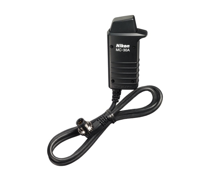 Nikon MC-30A Cavo di Controllo Remoto 0,8 m per Fotocamere Nikon con Funzione di Blocco dell'Otturatore