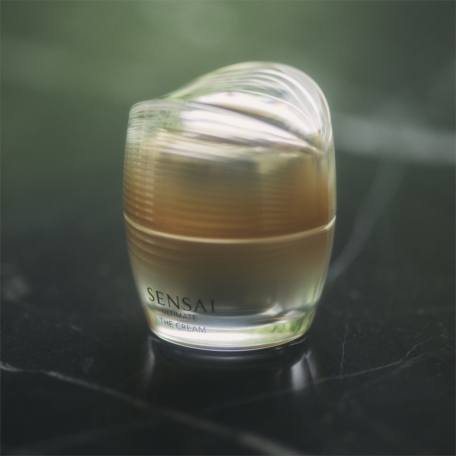 Sensai Ultimate The Cream 40 ml - Crema Anti Età Illuminante Viso con Oli Brevettati