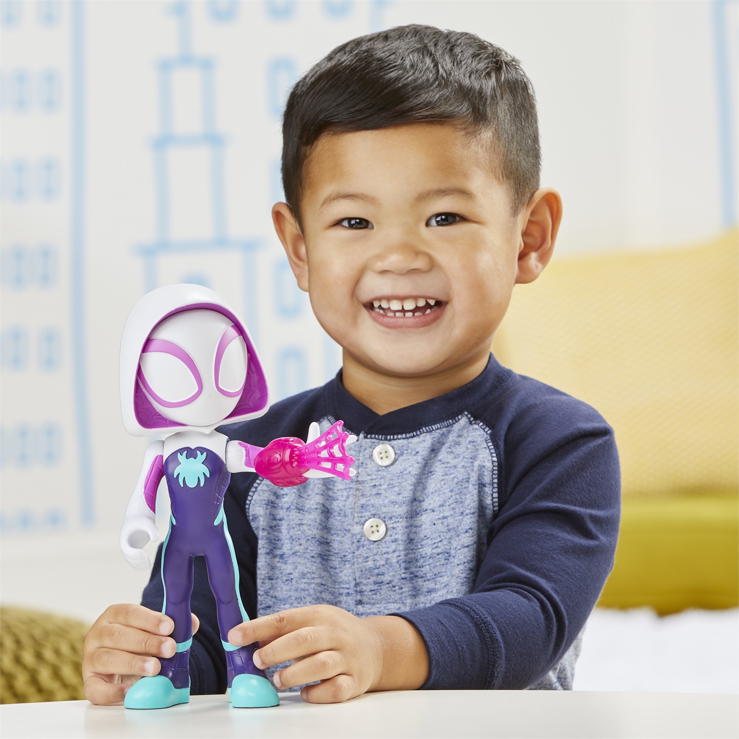 Hasbro Marvel Spidey e I Suoi Fantastici Amici - Supersized Ghost-Spider, Action Figure da 22,5 cm con Punti di Snodo e Accessorio Ragnatela, Giocattolo per Bambini dai 3 Anni in Su