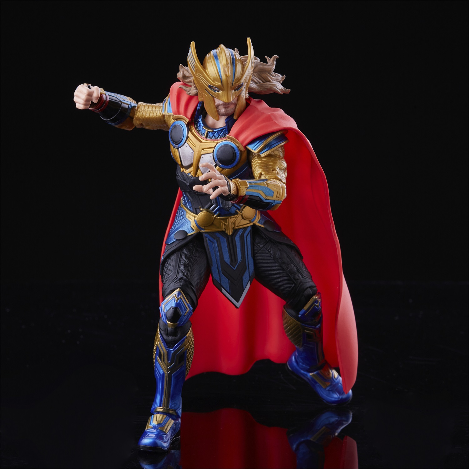 Marvel Hasbro Legends Series - Thor Action Figure Collezionabile da 15 cm Ispirata a Thor: Love and Thunder con 3 Accessori