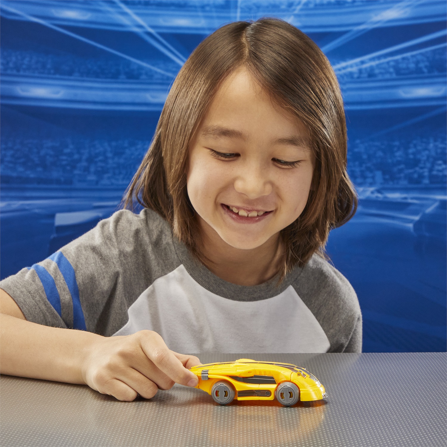 Hasbro Transformers Robot Battlers - Action Figure di Bumblebee (B-127) - Età 6