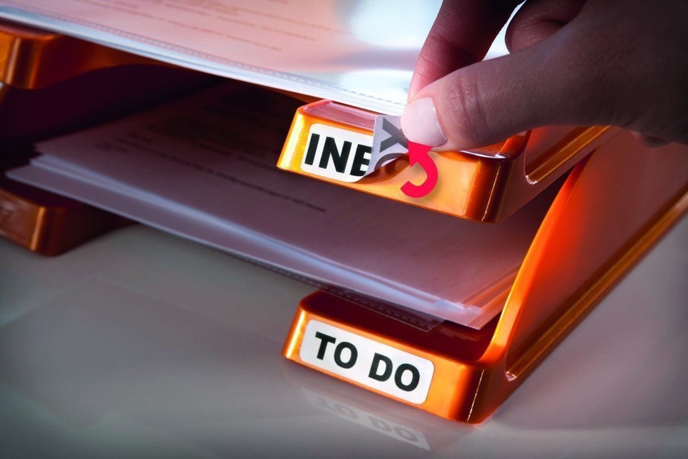 Avery L4737REV-25 Etichetta Autoadesiva Bianco Rettangolo con Angoli Arrotondati Rimovibile 63,5 x 29,6 mm - 25 Fogli (27 Etichette per Foglio)