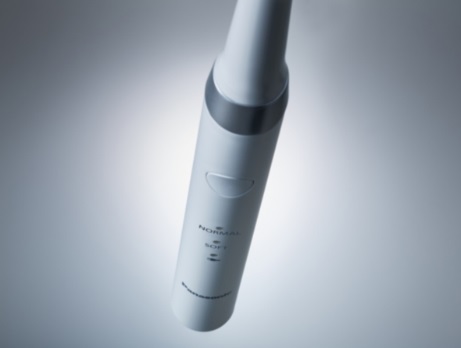 Panasonic EW-DM81-W503 Spazzolino Elettrico Sonico Bianco con 2 Testine Incluse, Timer e Design Ergonomico - 31000 Movimenti al Minuto