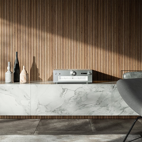 Technics SU-G700M2 Amplificatore Integrato Argento 2x140W con Tecnologie Avanzate