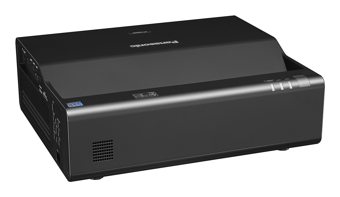 Panasonic PT-CMZ50BEJ Proiettore Laser 5200 Lumen WUXGA con Installazione Facile