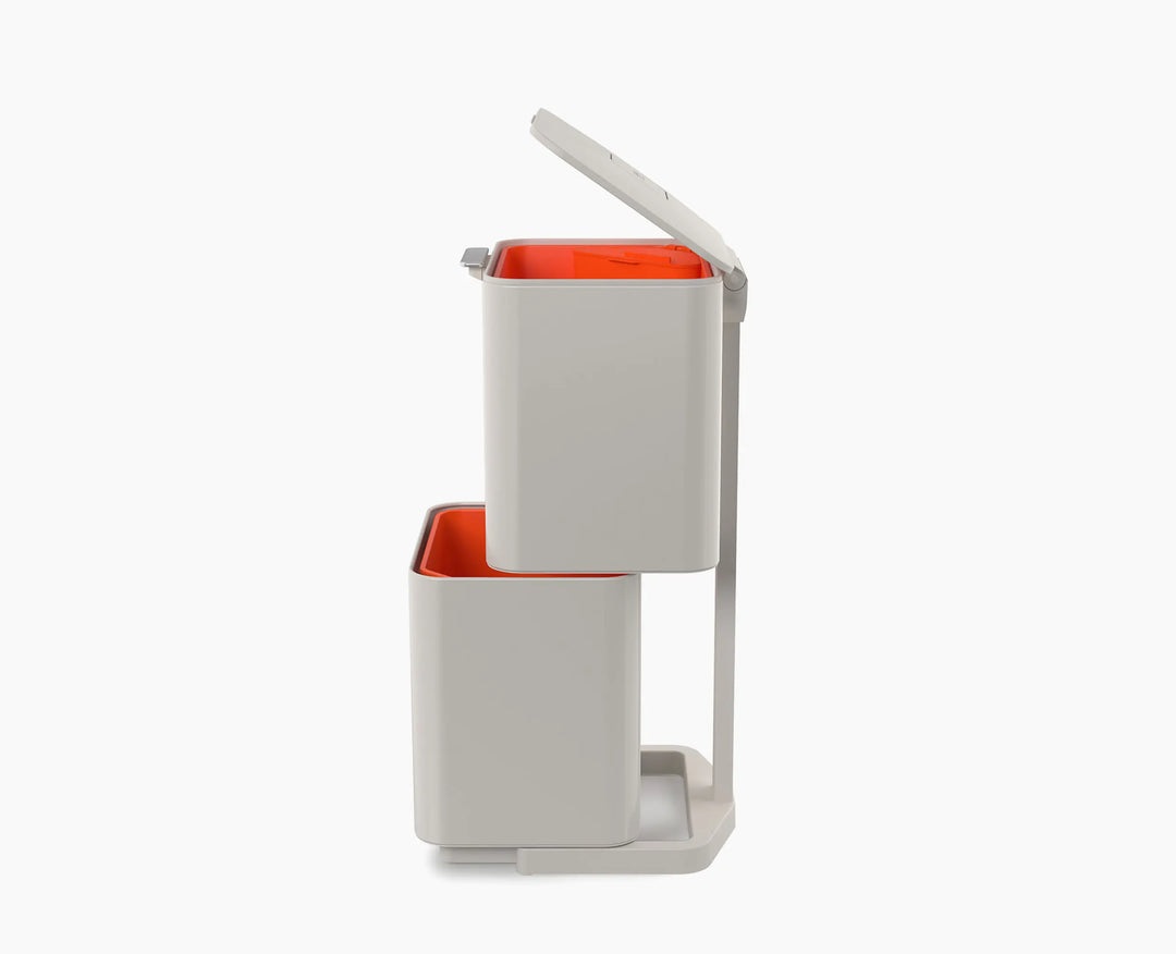 Joseph Joseph Totem Compact Pattumiera 40 Litri con 2 Scomparti per Raccolta Differenziata, Design Verticale, Filtro Anti-Odore, Colore Pietra
