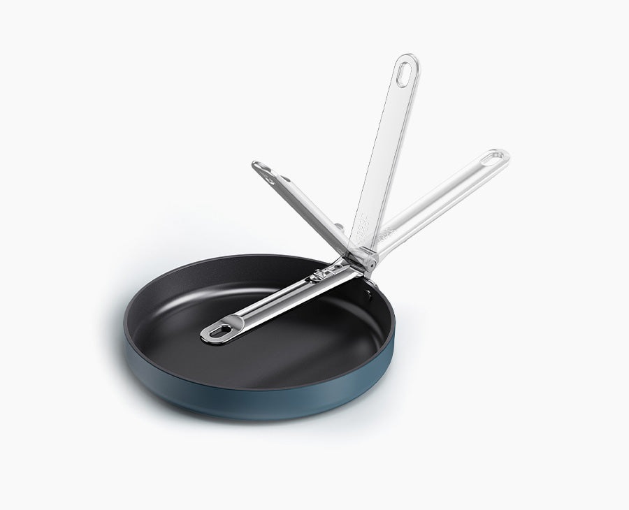 JOSEPH JOSEPH Space Padella Antiaderente 24 cm con Manico Pieghevole in Acciaio Inossidabile, Compatibile Induzione, Blu Midnight