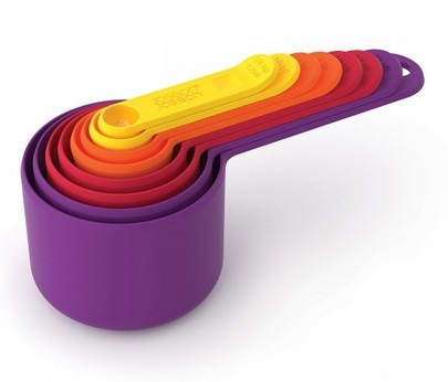 Joseph Joseph Nest Set di Misurini 8 Pezzi, Capacità da 1,25 ml a 250 ml, Design Salvaspazio e Multicolore