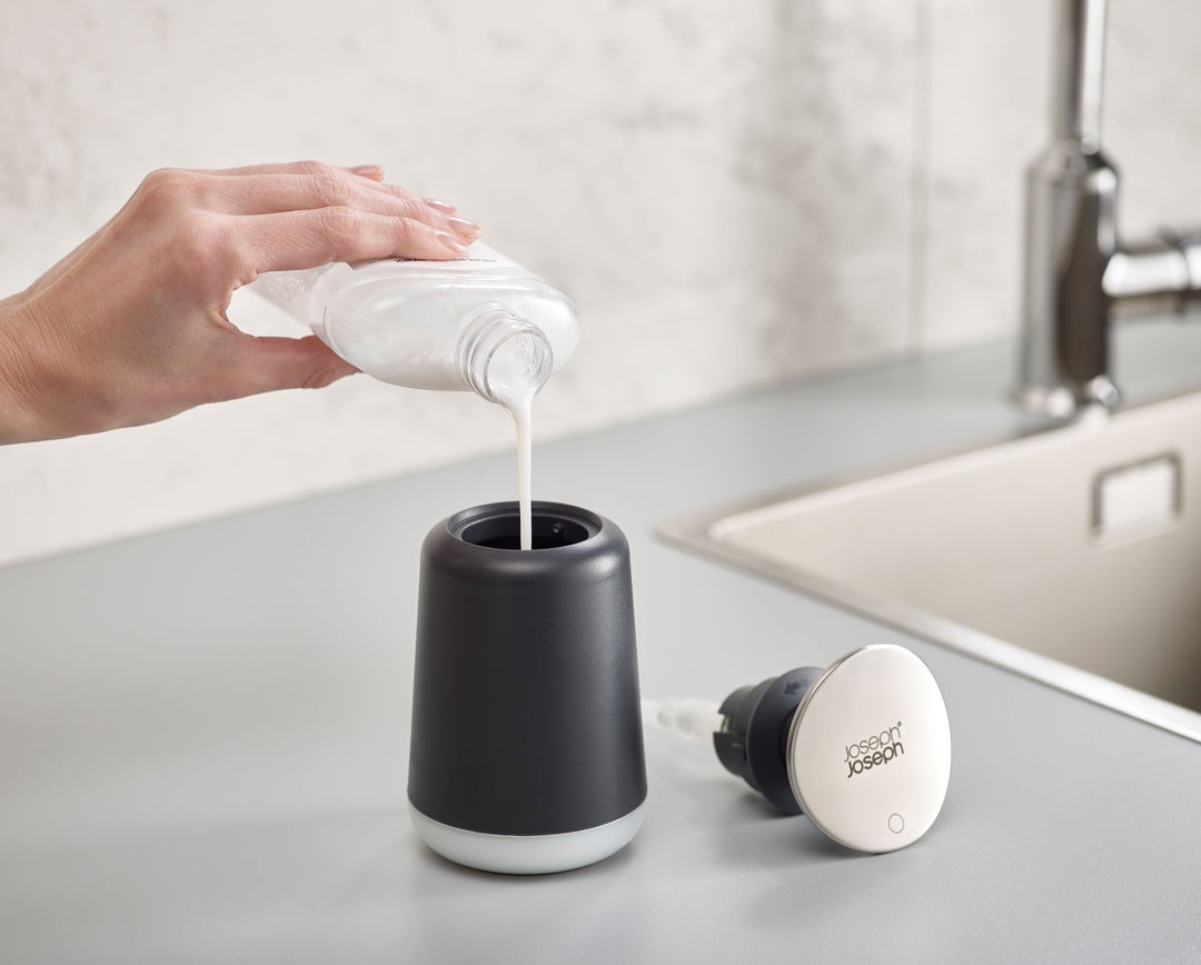 Joseph Joseph Presto Dispenser Sapone Igienico 250ml - Plastica/Acciaio Inossidabile, Colore Pietra/Salvia, Ampia Testa della Pompa