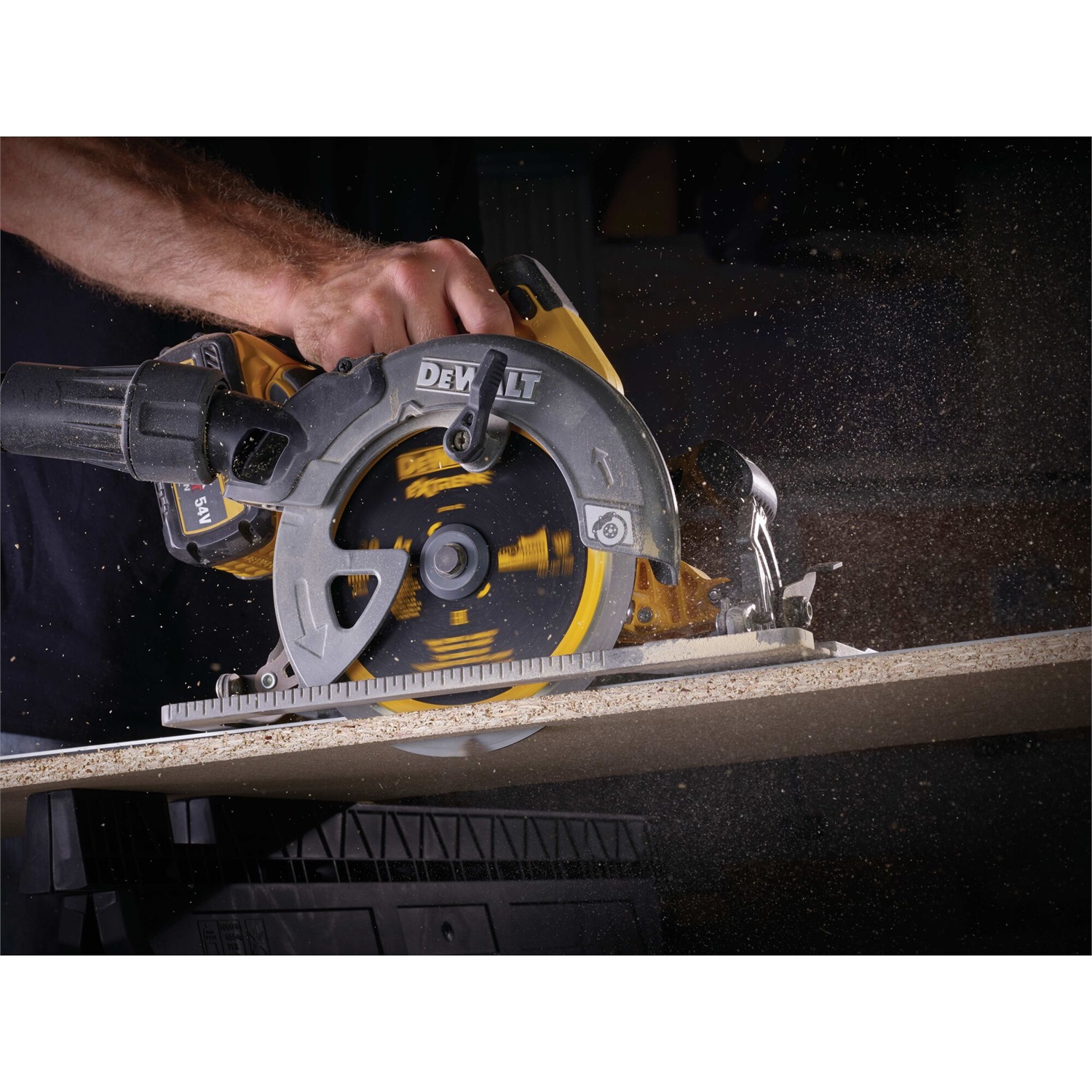 DeWALT DT1472-QZ Disco da Taglio per Fibrocemento 190x30 mm, 4 Denti, Dente Policristallino Sintetico Diamantato
