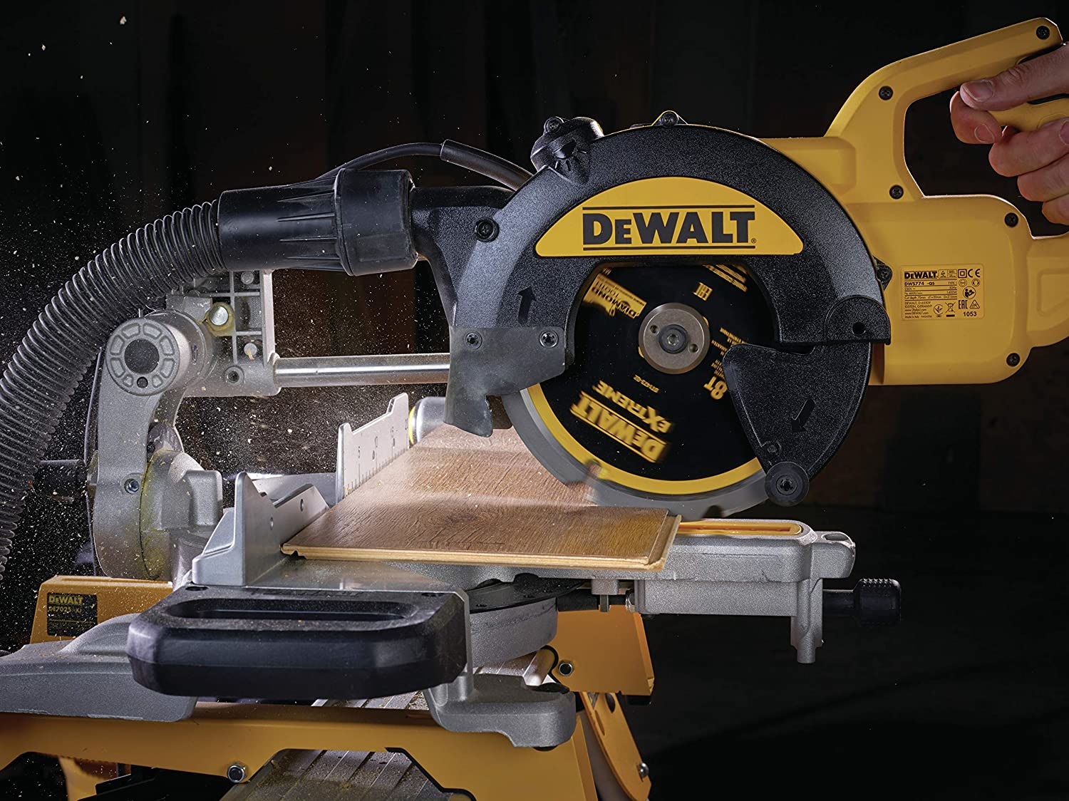 DeWALT DT1473-QZ Lama Circolare 216mm 8 Denti PCD per Fibrocemento e Laminato