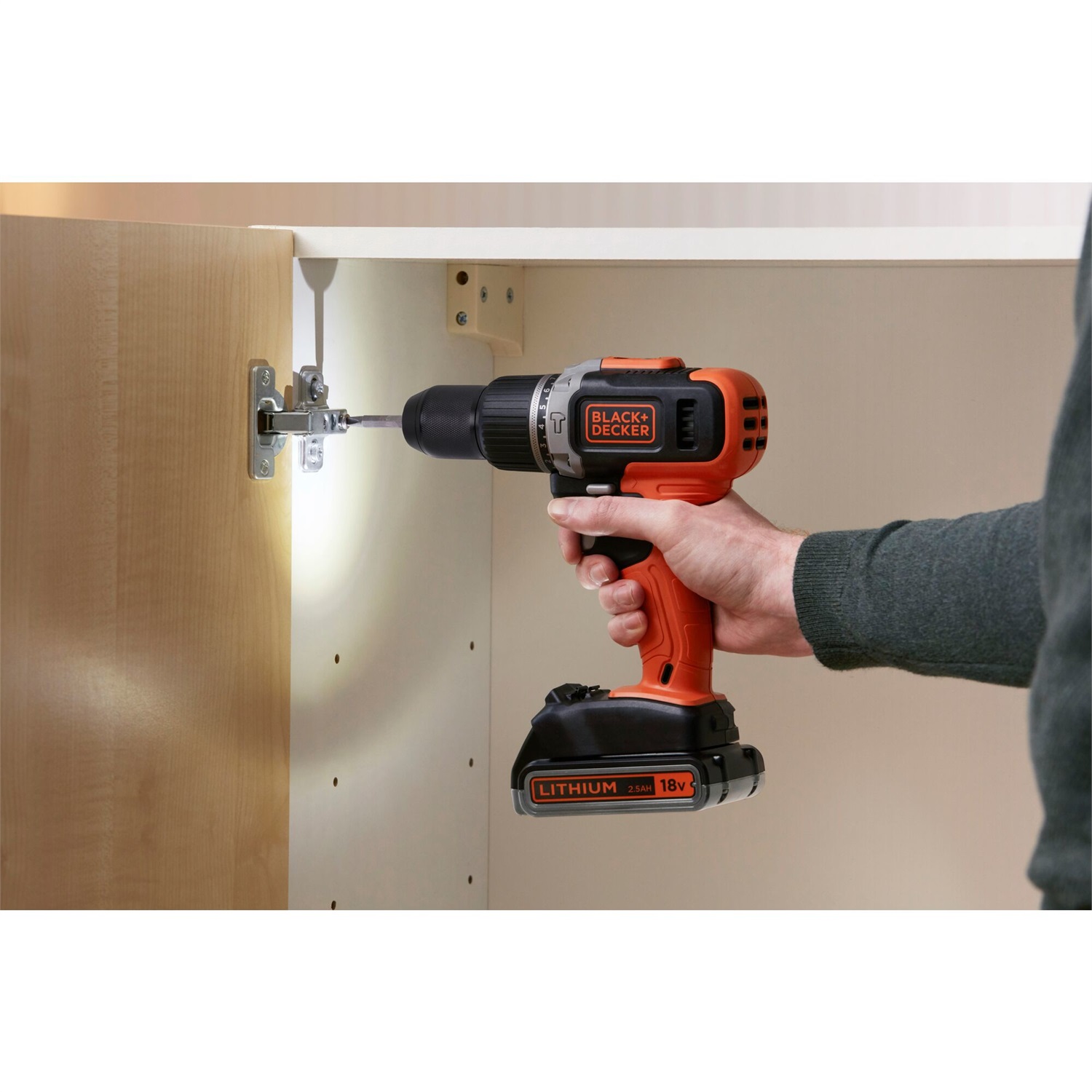 Black & Decker BCD003MEM2K-QW trapano 1400 Giri/min Senza chiave Nero, Arancione