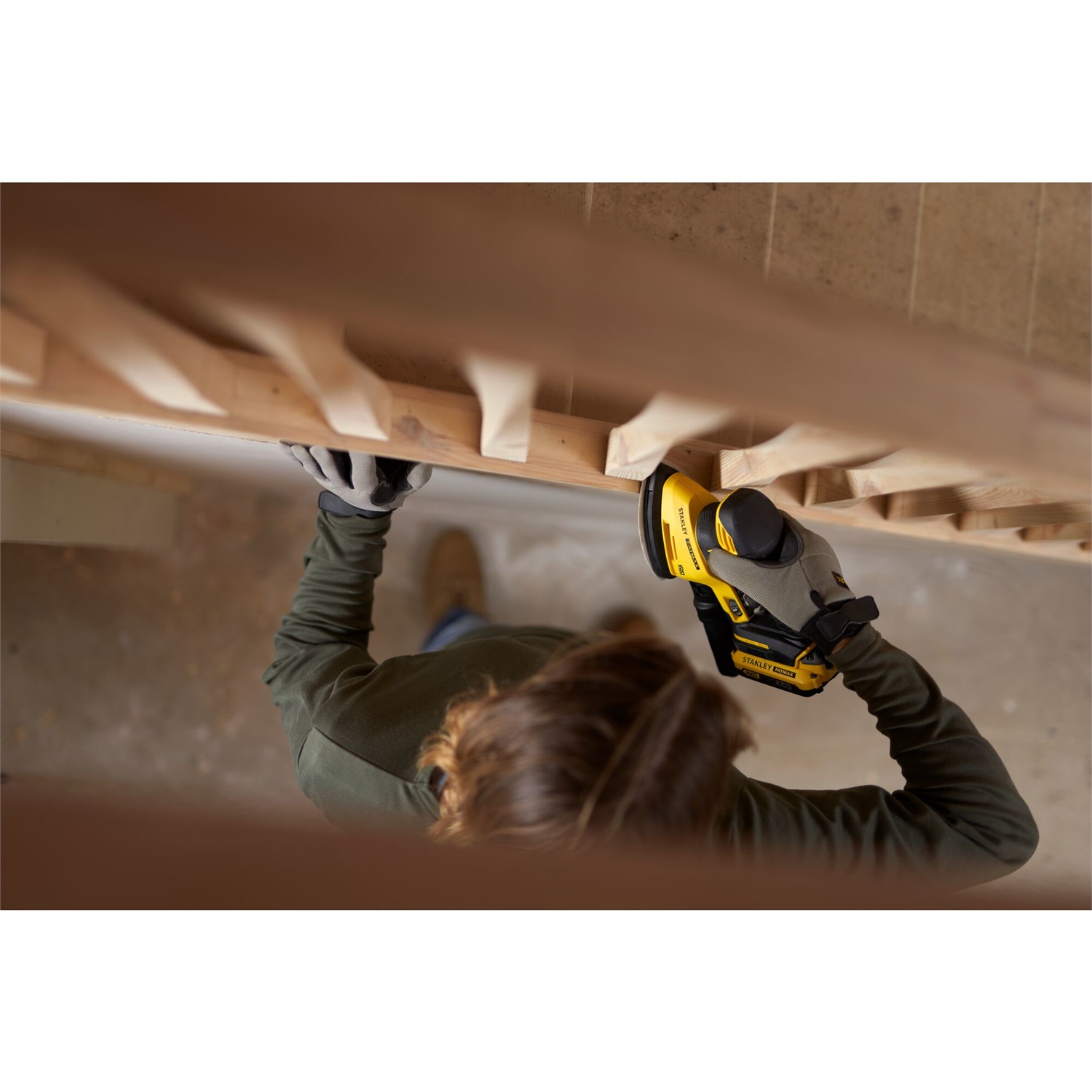 STANLEY FATMAX Levigatrice a Delta V20 - Compatta, con Aspirazione Polvere e Impugnatura Gommata