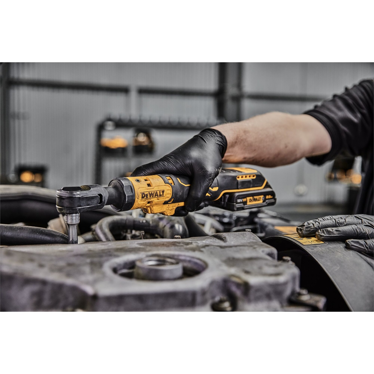 DeWALT DCF513N-XJ Cacciavite Elettrico e Avvitatore a Impulso 18V con Velocità e Coppia Regolabili, Luce LED e Blocco di Sicurezza