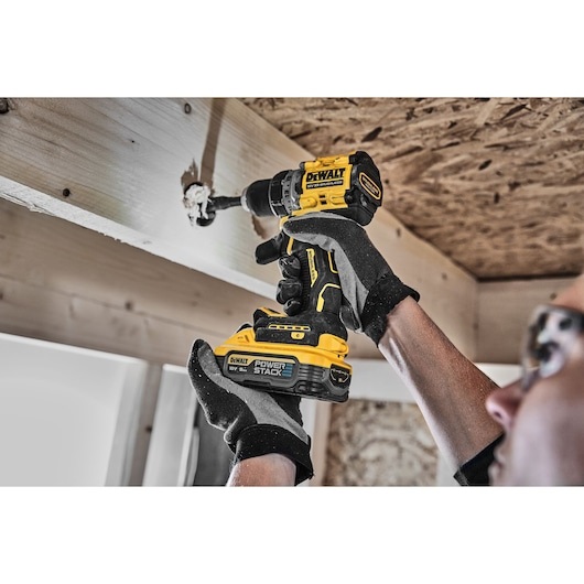 DeWALT DCD800H2T-QW Trapano Avvitatore 18V 90 Nm con 2 Batterie 5Ah Powerstack e LED a Tre Modalità