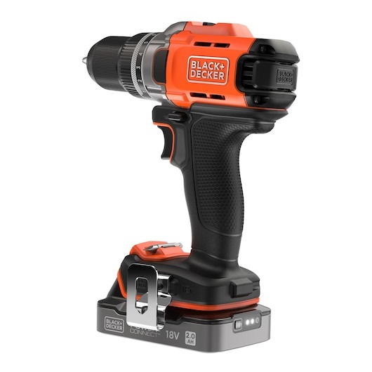 Black & Decker Trapano Avvitatore a Batteria 18V con Coppia Massima di 45 Nm, 2 Batterie da 2,0 Ah, Mandrino Autoserrante e Valigetta - BCD382D2XK-QW