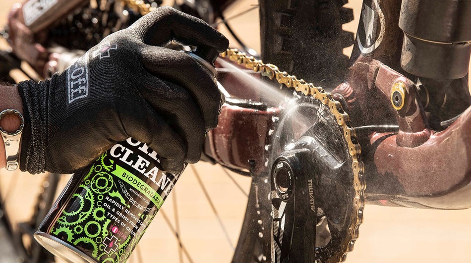 Muc-Off Bio Chain Cleaner 400ml - Detergente Biodegradabile per Catena, Rimuove Sporco Pesante e Grasso