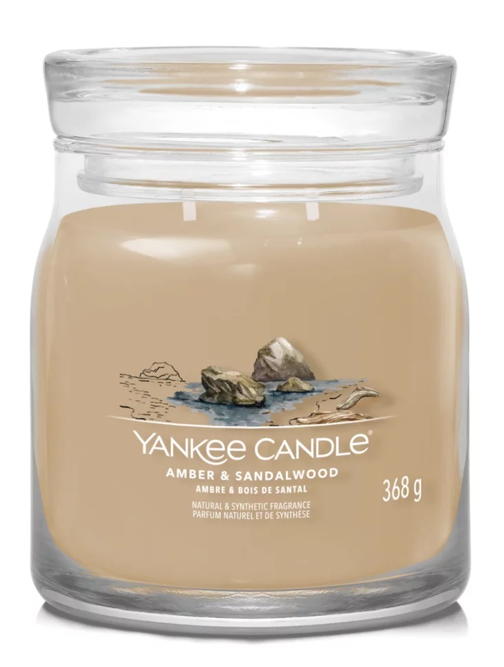 Yankee Candle Amber & Sandalwood - Candela in Giara Media 368 g, Fragranza Dolce e Speziata, Tempo di Combustione fino a 50 Ore