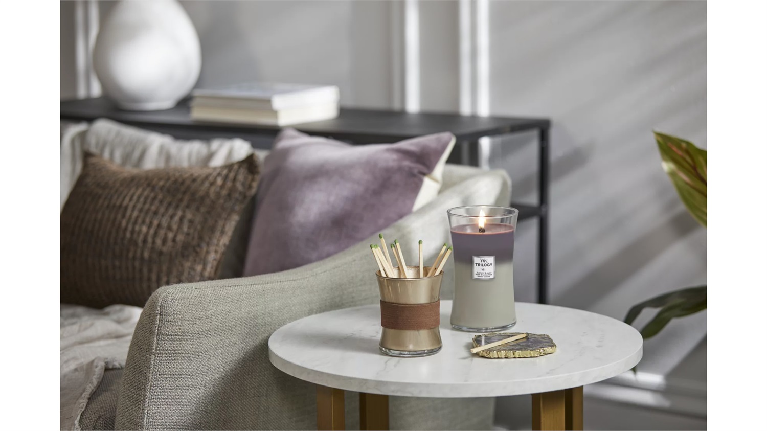 WoodWick Trilogy Candela Profumata Grande Amethyst Sky - 609,5 g, Stoppino Scoppiettante, Durata Fino a 130 Ore, Fragranze di Amethyst & Amber, Suede & Sandalwood, Smoked Jasmine