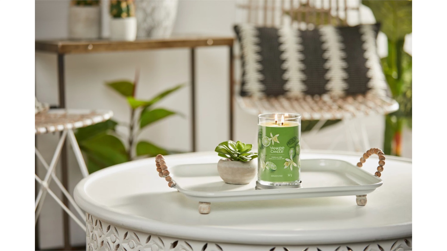 Yankee Candle Vanilla Lime - Candela Profumata Tumbler Grande 567 g con Fragranza Dolce e Speziata, Tempo di Combustione fino a 100 Ore