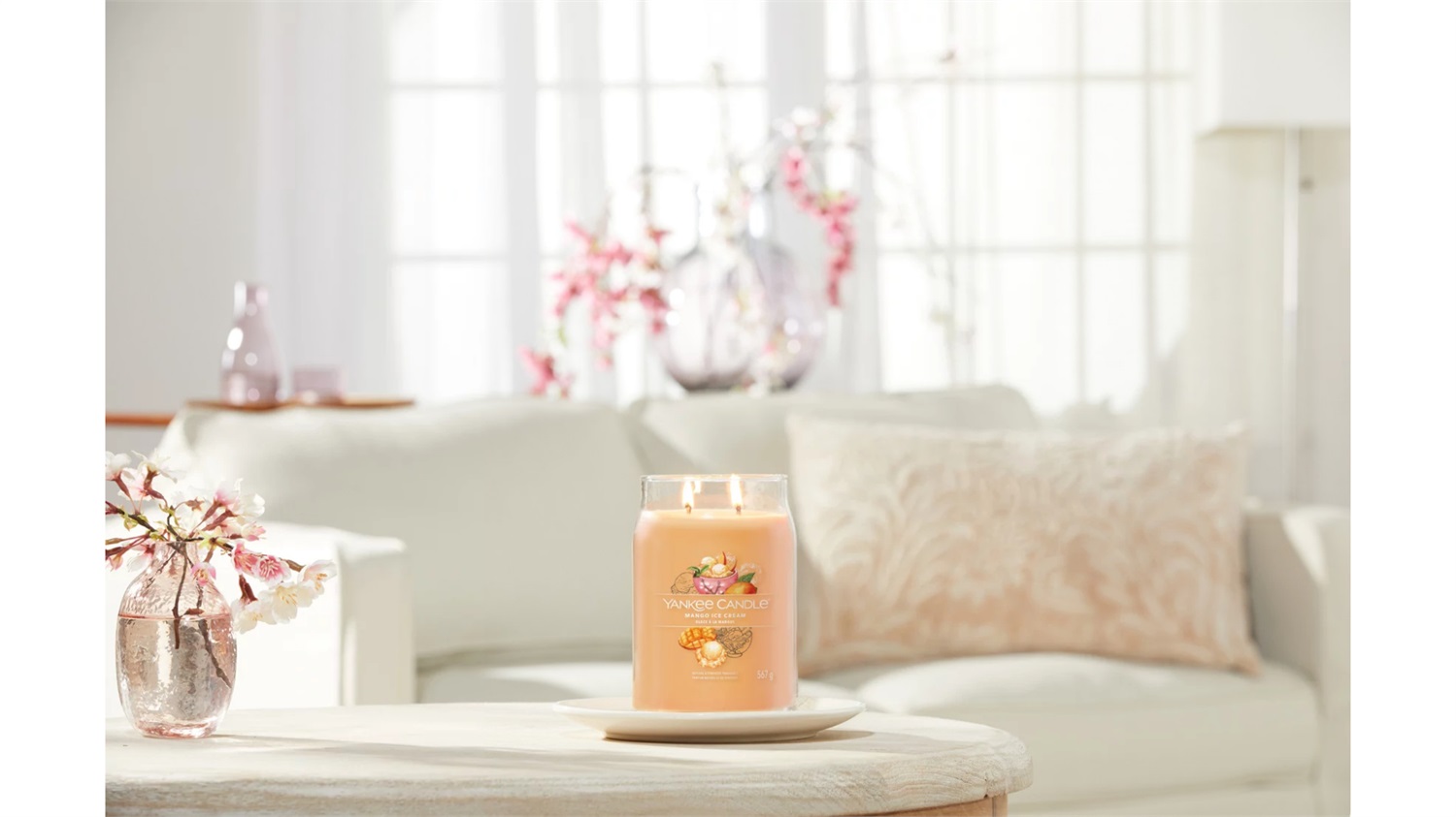 Yankee Candle Signature Candela Profumata Gelato al Mango 567 g - Giara Grande con Cera di Soia e Tempo di Combustione Fino a 90 Ore