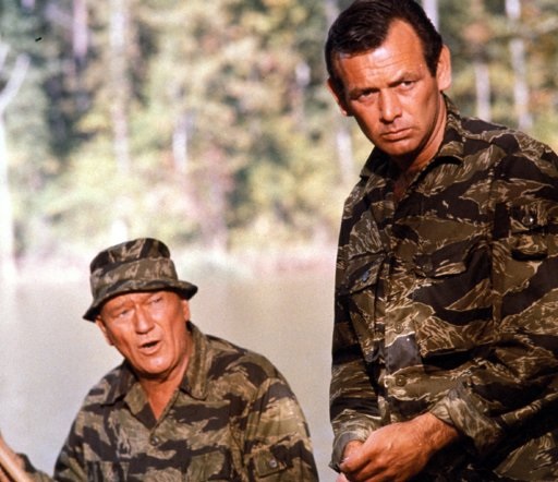 Warner Bros. Home Ent. The Green Berets (Blu-ray) [1968] - Region Free, con Aldo Ray, Bruce Cabot, David Janssen e George Takei