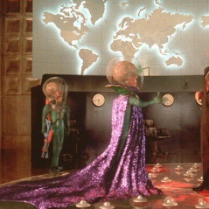 Warner Home Video Mars Attacks! Blu-ray - Annette Bening, Danny DeVito, Glenn Close, Jack Nicholson - 1996 - Region Free - Valutazione G