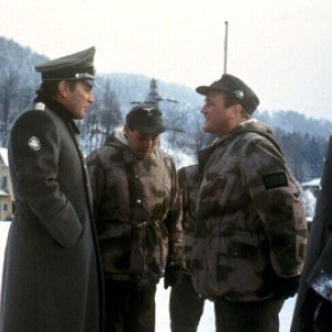 Warner Bros. Home Ent. Where Eagles Dare (Blu-ray) [1968] [Region Free] - Valutazione PG-13