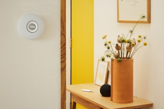 Yale Sirena da Interni Wireless AL-IS-1A-W - Regolabile fino a 85 dB, Avvisi in Tempo Reale, Tecnologia Yale Horizon