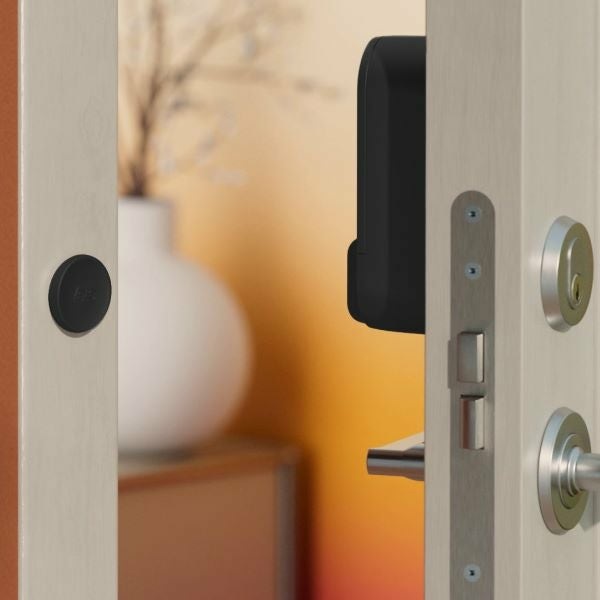 Yale Dot 05/601000/MB Nero - 3 Pezzi, Accesso Senza Chiave, Wi-Fi e Bluetooth, Controllo tramite App