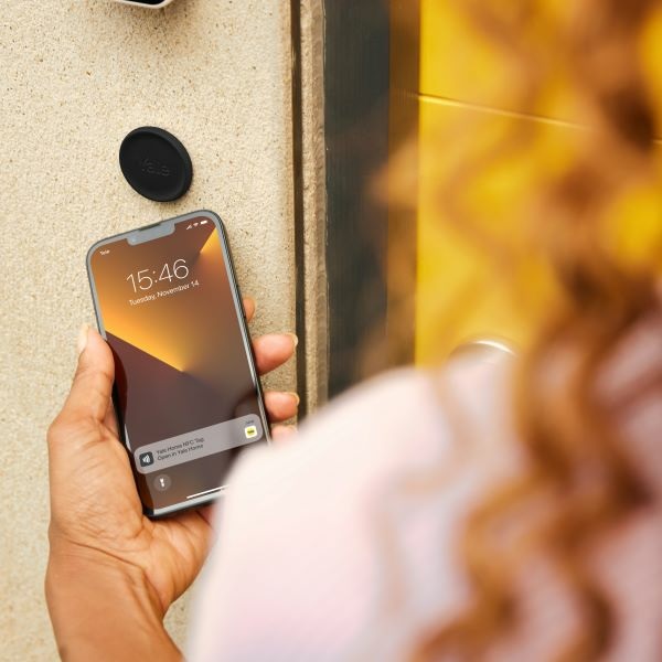 Yale Dot 05/601000/MB Nero - 3 Pezzi, Accesso Senza Chiave, Wi-Fi e Bluetooth, Controllo tramite App