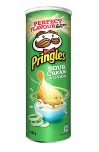 Pringles Sour Cream & Onion - 3 Confezioni da 165 g di Chips di Patate, Adatte per Vegetariani