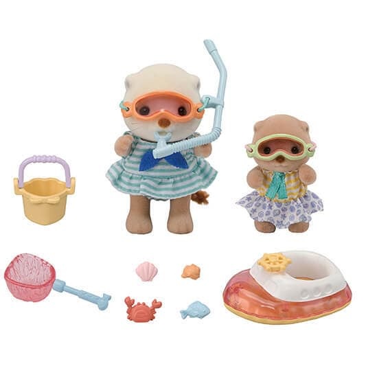 Sylvanian Families 5804 Sorelle Lontra Marina - Set Splashy Snorkel con Bambina e Bebè, Accessori per il Gioco in Mare