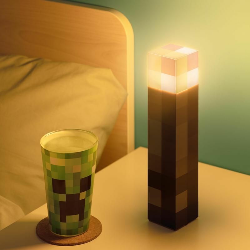 Paladone PP9202MCF Torcia Luce Minecraft - 2 Modalità di Luce, Alimentata a Batterie, Illuminazione Decorativa, 280 mm