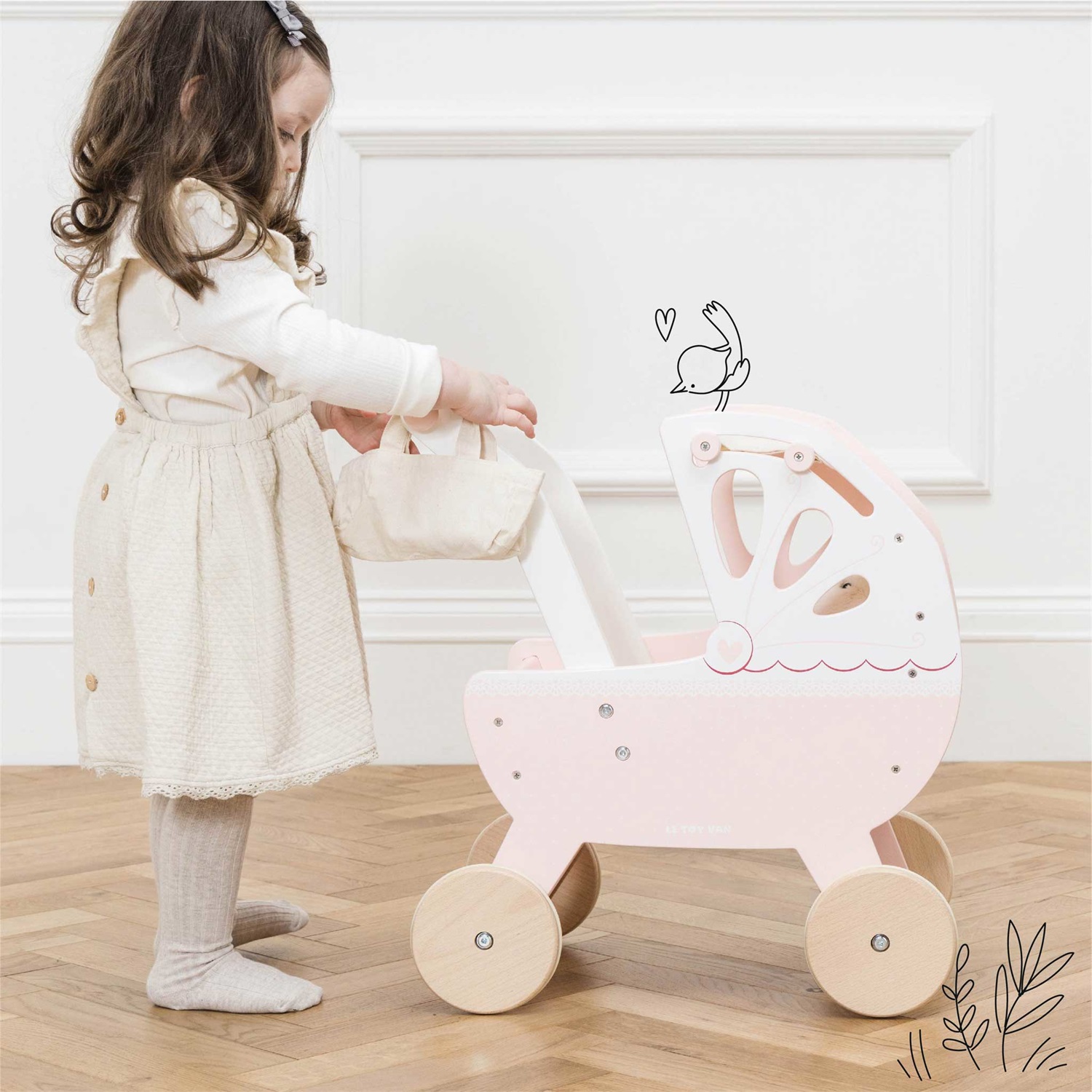 Le Toy Van Carrozzina per Bambole Sweet Dreams - Design Tradizionale con Dettagli Eleganti e Materasso Morbido