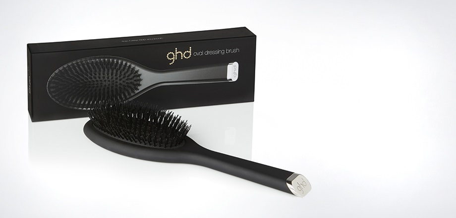 GHD Oval Dressing Brush - Spazzola Ovale con Setole in Nylon Antistatico per Districare i Capelli