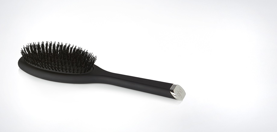 GHD Oval Dressing Brush - Spazzola Ovale con Setole in Nylon Antistatico per Districare i Capelli