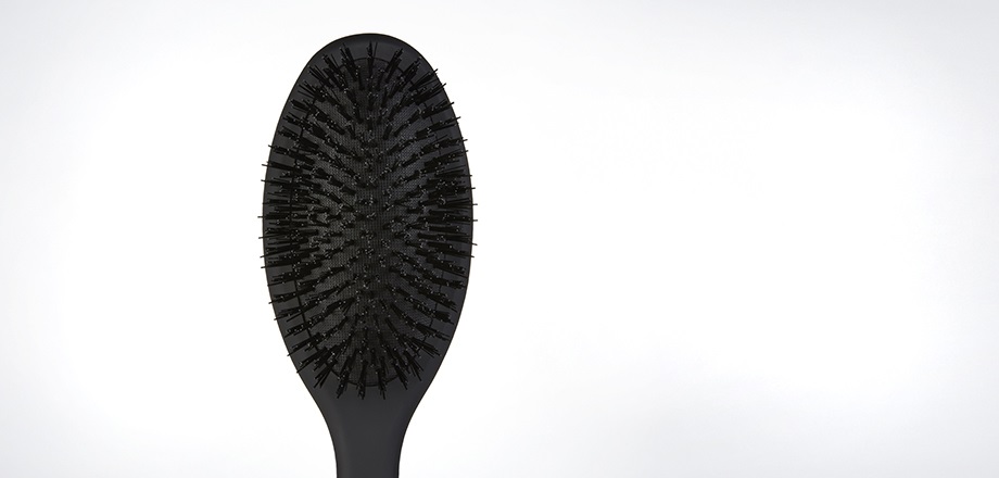 GHD Oval Dressing Brush - Spazzola Ovale con Setole in Nylon Antistatico per Districare i Capelli