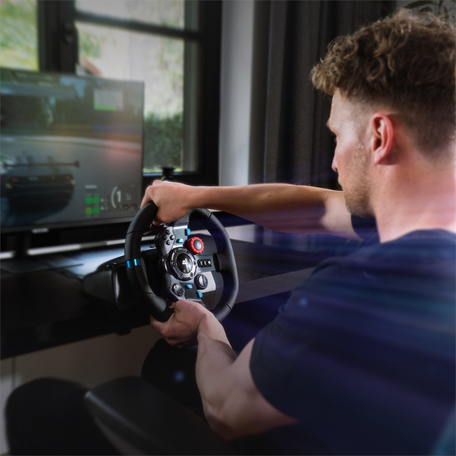 Logitech G G29 Driving Force - Volante da Corsa con Pedaliera, Ritorno di Forza Reale, Comandi Cambio in Acciaio Inossidabile, Coprivolante in Pelle, Compatibile con PS5, PS4, PC, Mac - Nero
