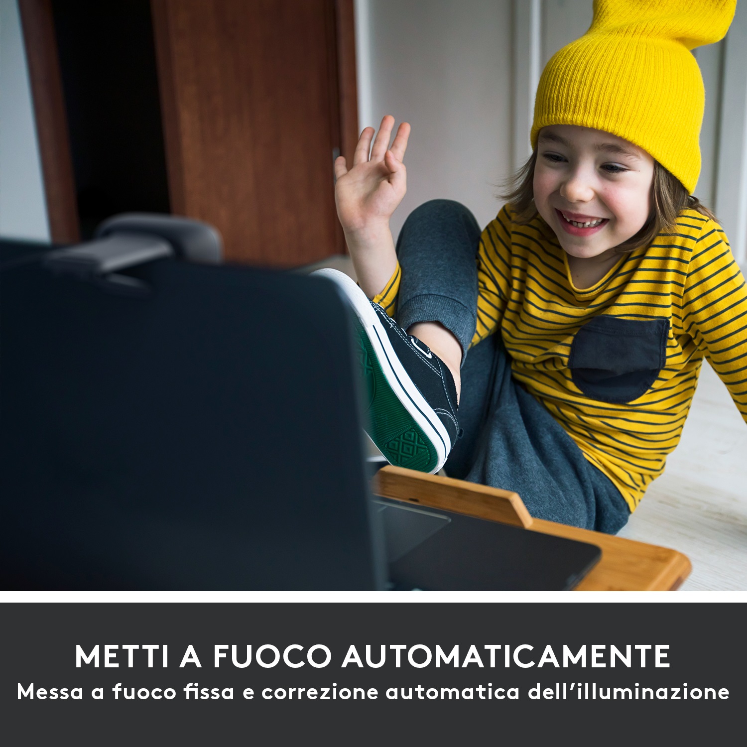 Logitech C505 Webcam HD - Videocamera USB Esterna 720p con Microfono Omnidirezionale, Campo Visivo di 60°, Compatibile con PC e Mac