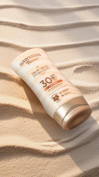 Hawaiian Tropic Lozione Solare Idratante SPF 30 - 180 ml, Protezione UVA e UVB, 12 Ore di Idratazione con Proteine della Seta