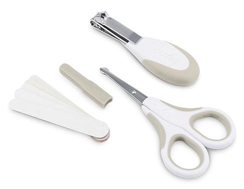 Nuvita 1147 Beauty Set per Neonato - Kit Completo con Termometro Digitale, Spazzola, Forbicine, Tagliaunghie e Astuccio da Viaggio