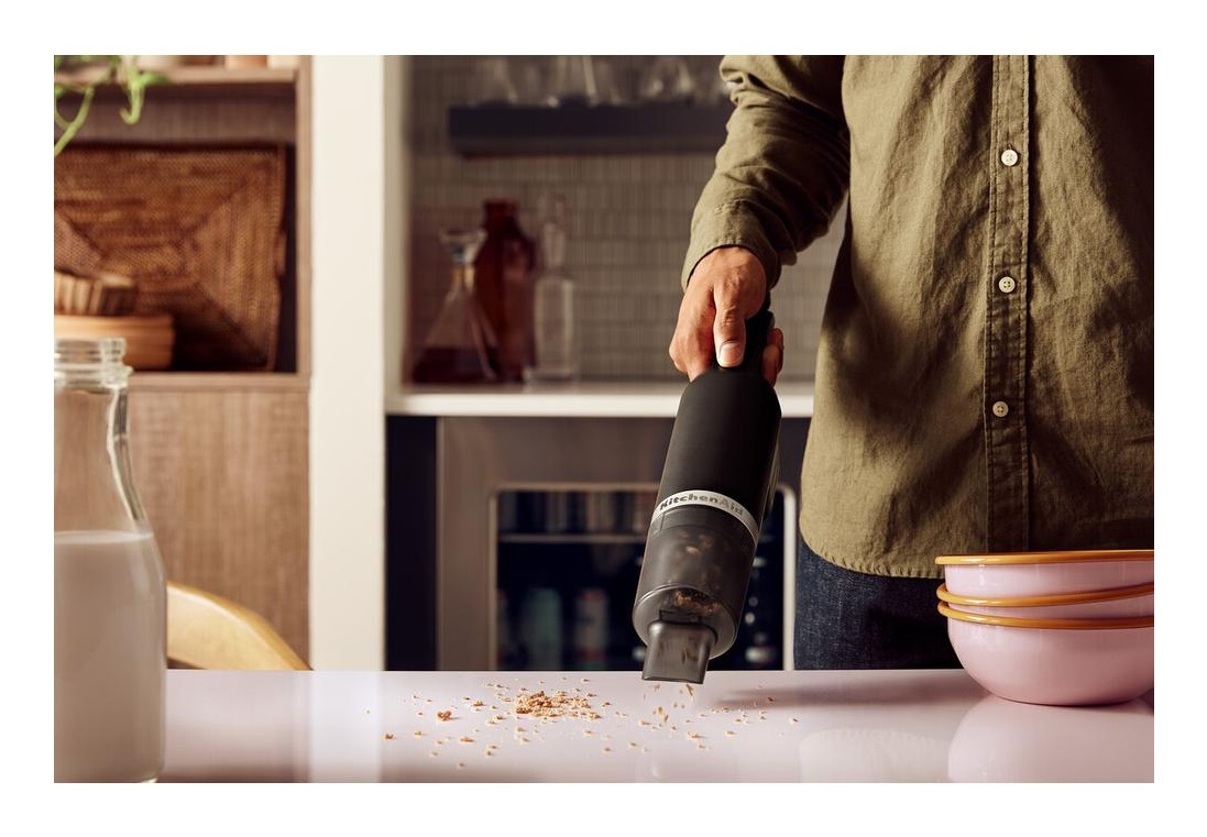 KitchenAid Aspirabriciole Senza Fili con Batteria Rimovibile 12V, Capacità 0,13L, 2 Velocità, Colore Nero